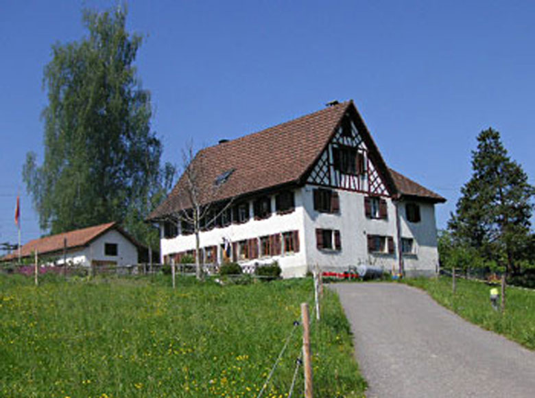 bauernhof-naehe-zuerich-horgen-