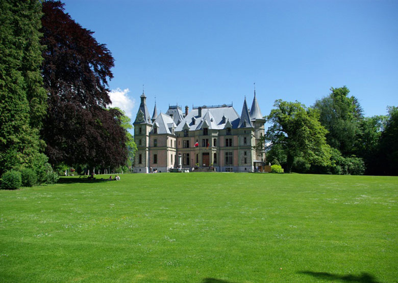 schloss-schadau-